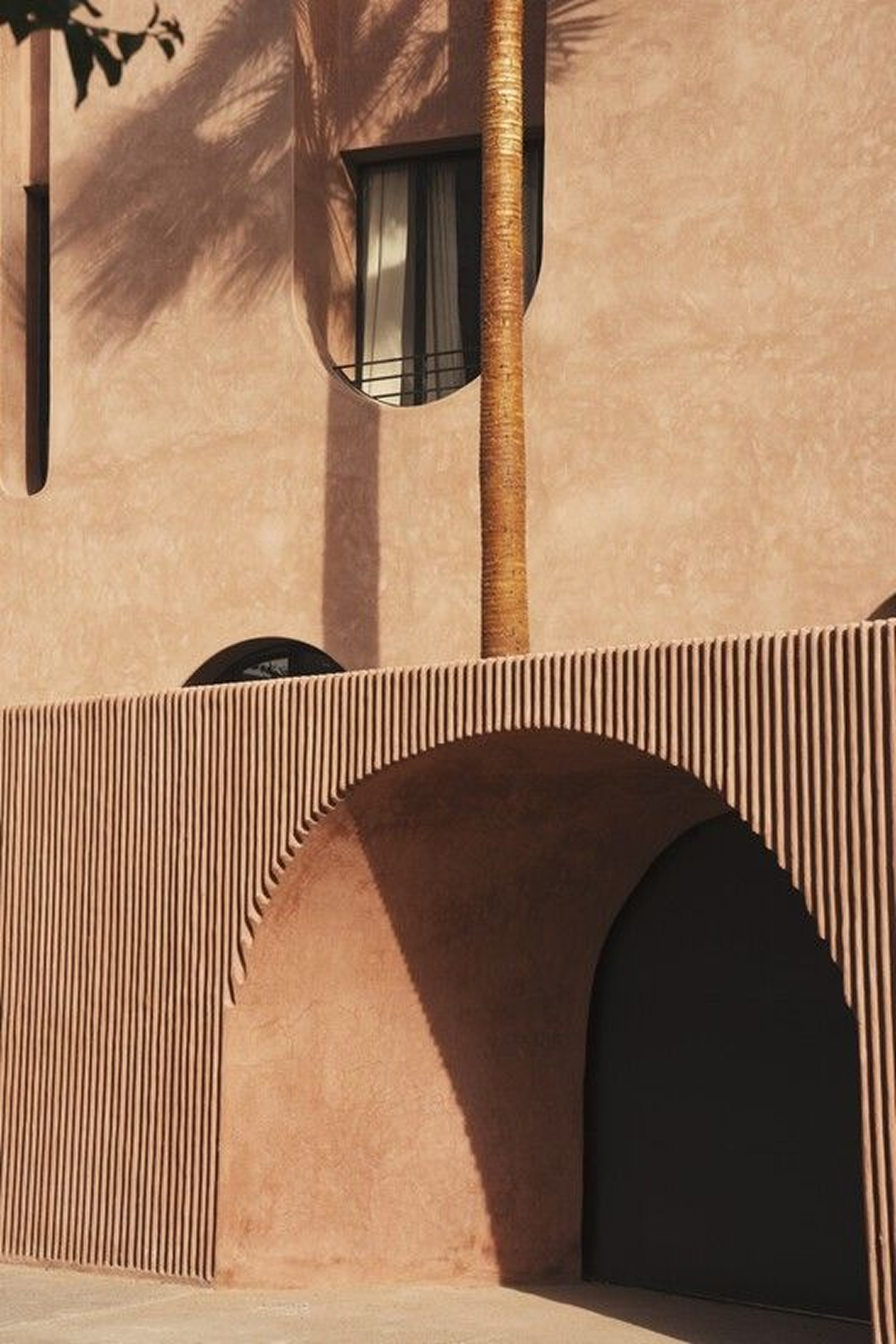 Tadelakt detail showing stone-polished waterproof surface