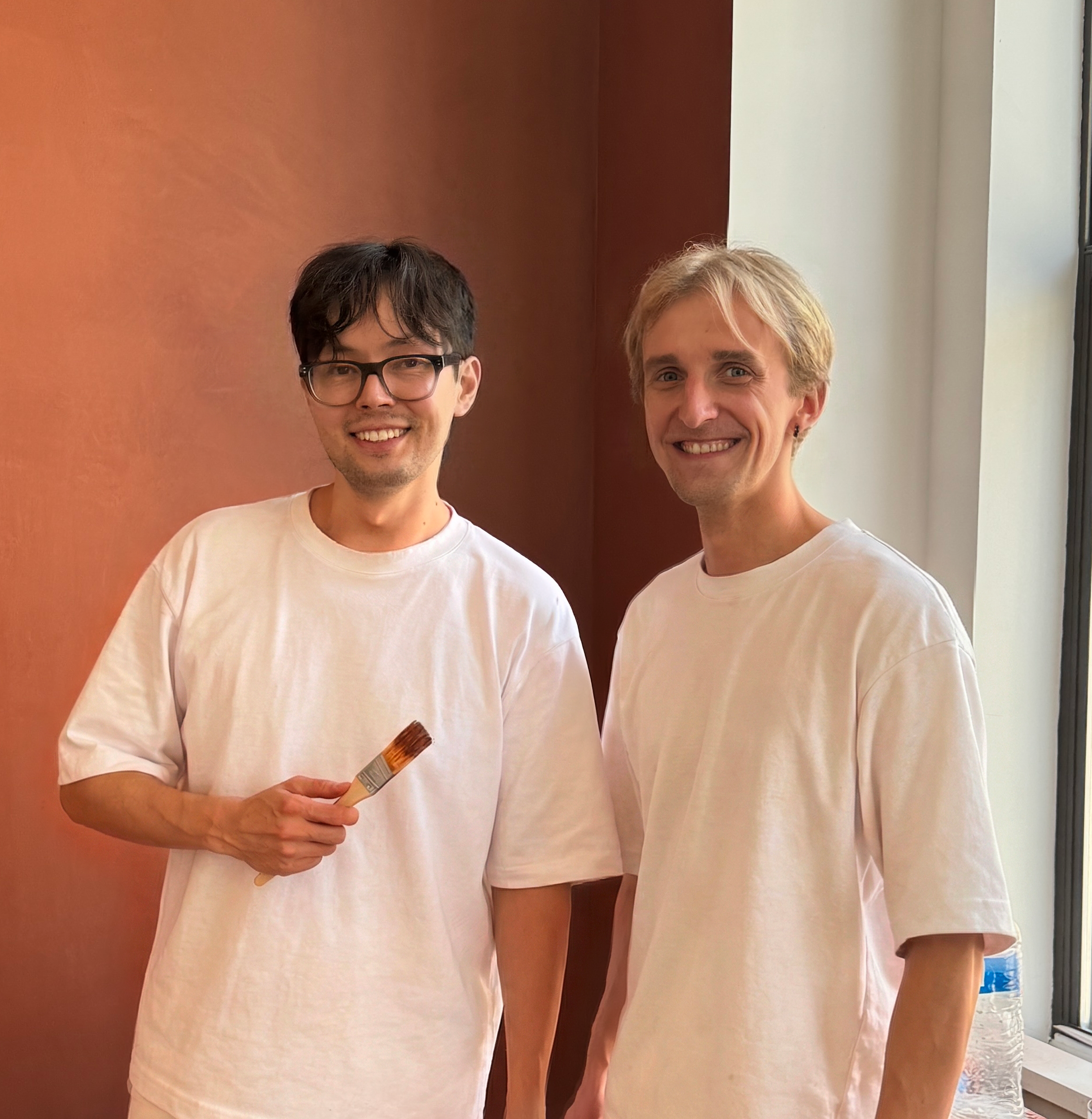 Senior Plaster Artisans at Lime Atelier